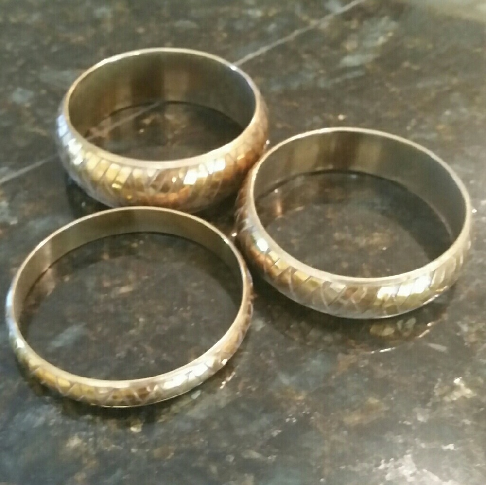 Bangle bracelets...bundle 3 for $15☆ - Picture 3 of 4